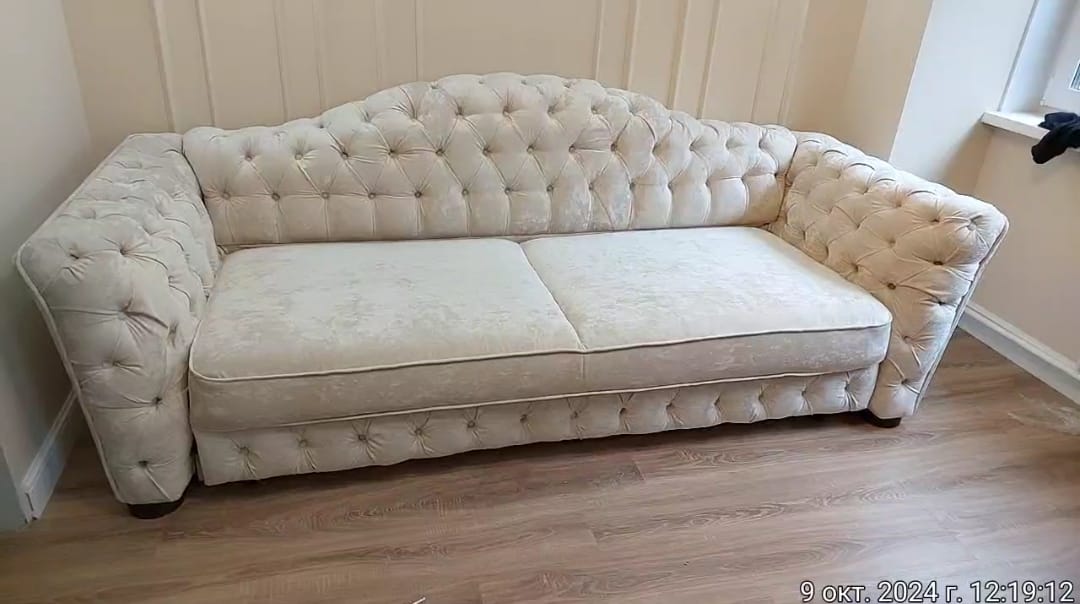 Замена обивки дивана на дому. Томари